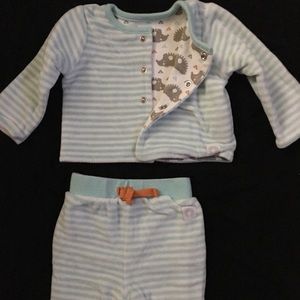 Boppy brand reversible Cardigan and Pant set NWOT